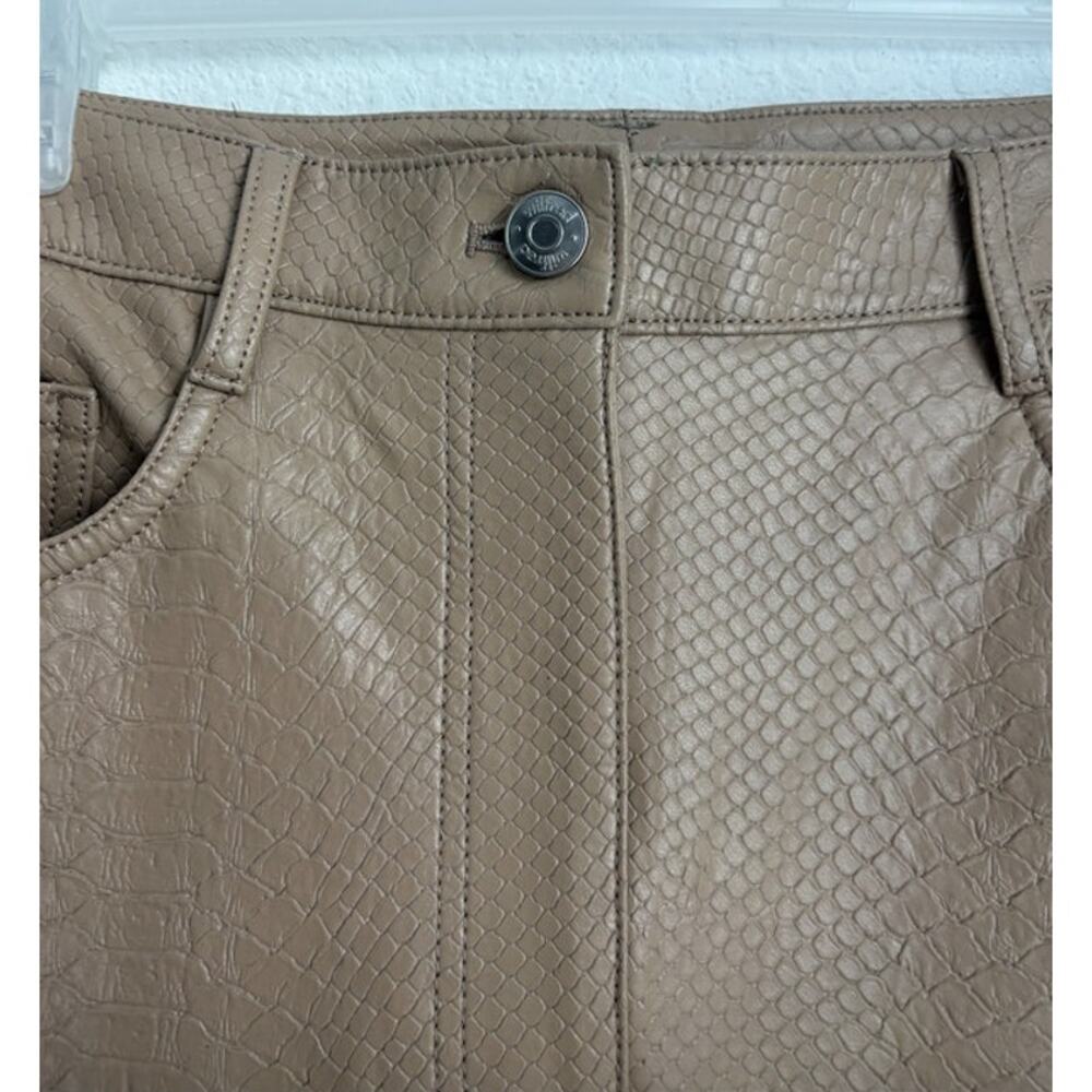 NWOT Aritzia Wilfred Melina Pant Crocodile Skin Faux Leather Size 2 - Picture 4 of 5